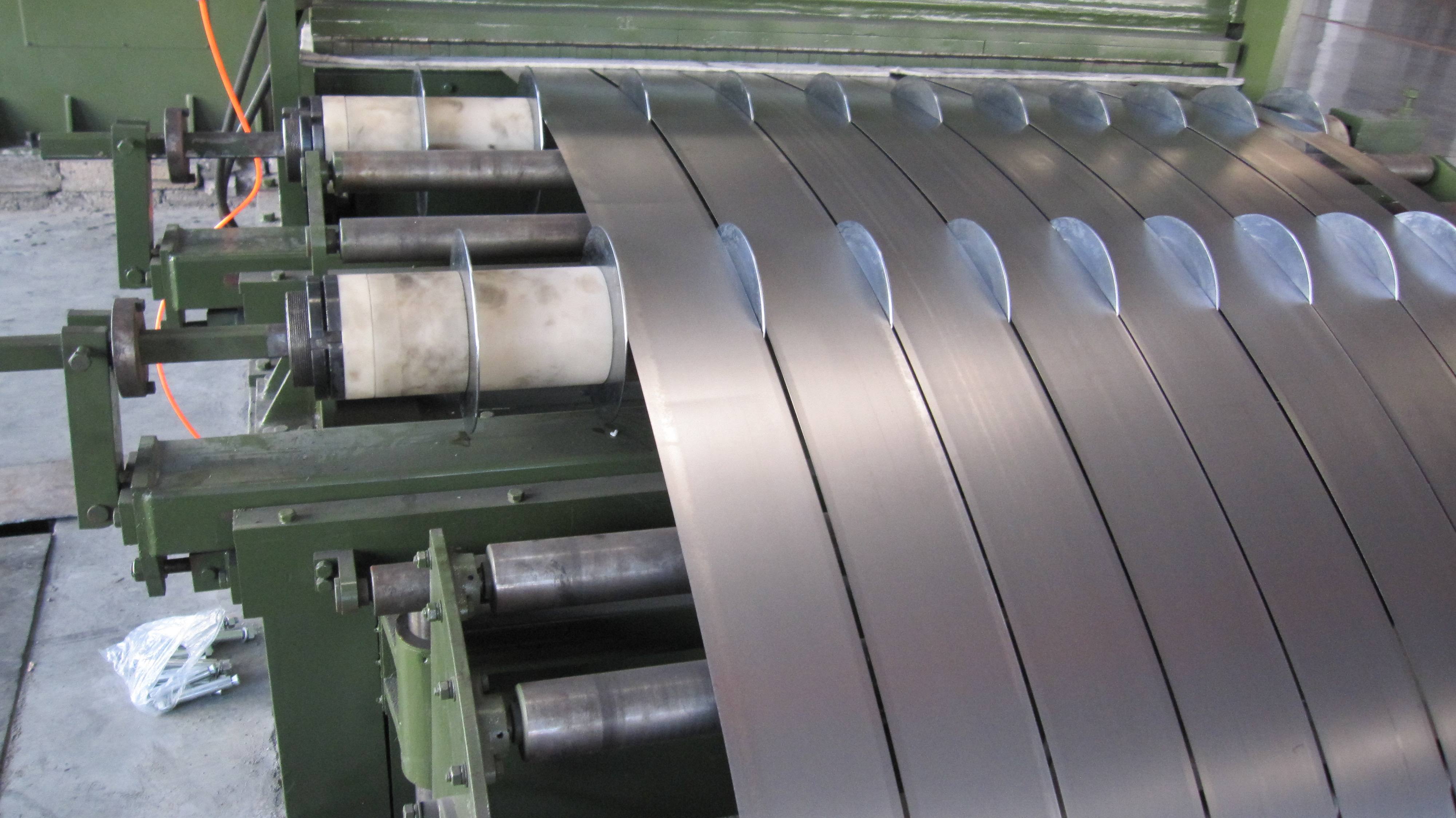 Galvanized-steel-strip-coil-sheet926756.jpg